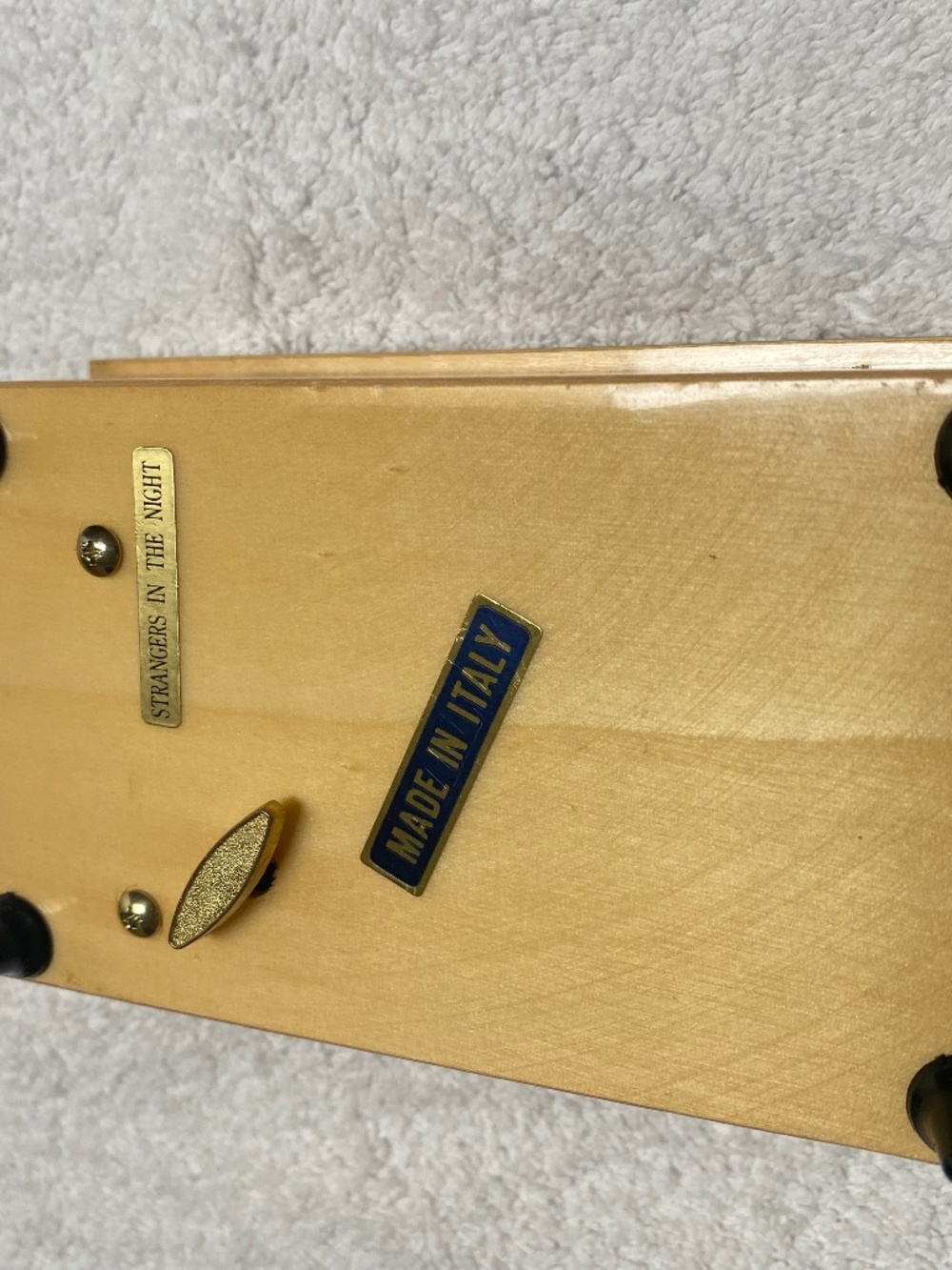 Inlay Design Italian Music Box. - Picture 4 of 5